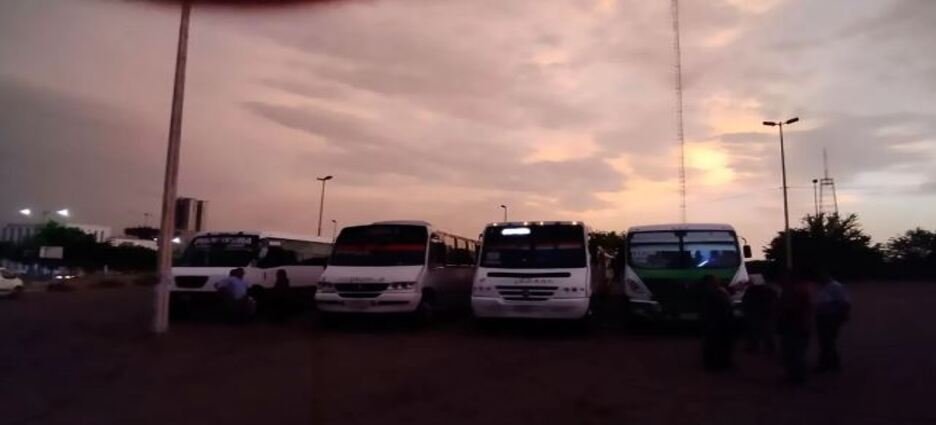 Retiran 14 camiones que tenían malas condiciones