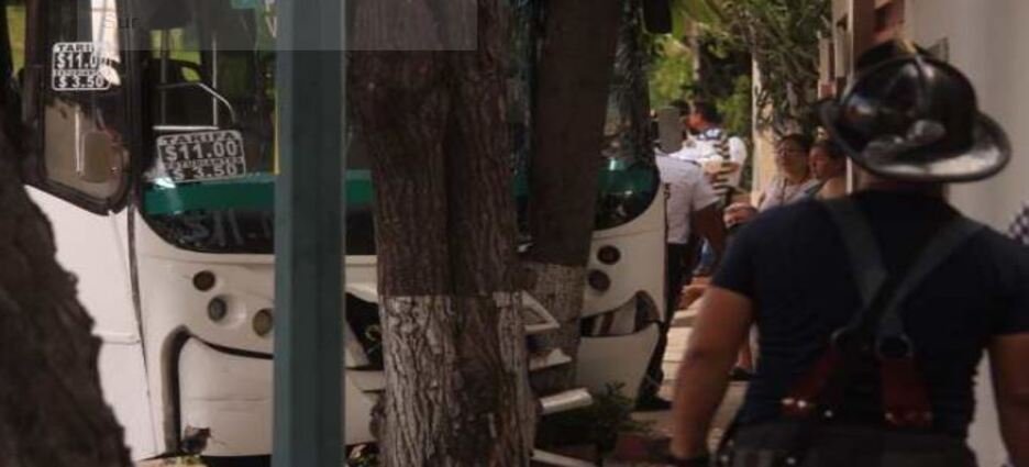 Accidente deja un resultado de 14 hospitalizados