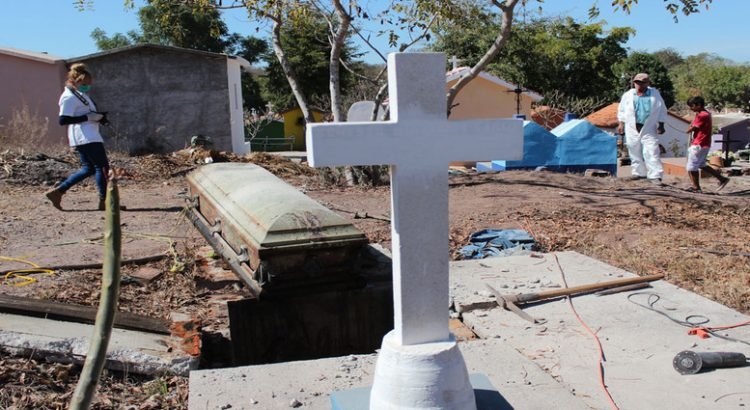 Panteón para cuerpos no identificados del estado de Sinaloa