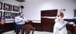 Toma protesta Laura Nieblas Leal como nueva tesorera de Culiacán