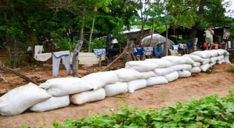 Ciudadanos de Imala afectados por inundaciones