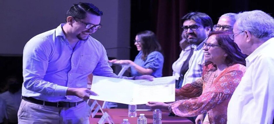 SEP entregó plazas a maestros de educación básica en Sinaloa