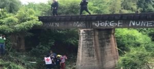 Joven de 16 años quería ser arrollado por el tren