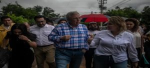 Apoyo económico a damnificados de Sinaloa