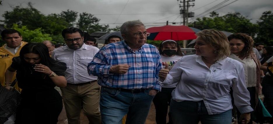 Apoyo económico a damnificados de Sinaloa