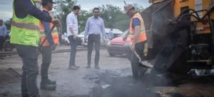 Se aplicarán recursos extraordinarios en el bacheo de la ciudad