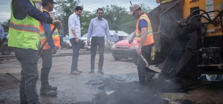 Se aplicarán recursos extraordinarios en el bacheo de la ciudad