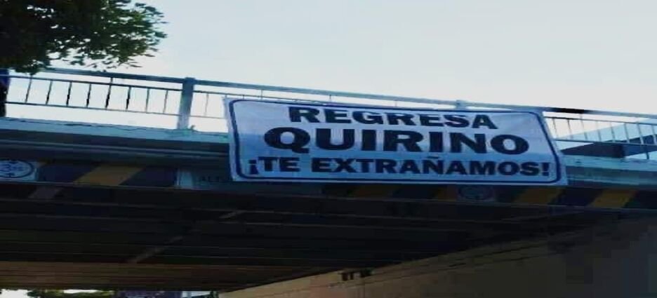 Aparecieron mantas en puentes de Sinaloa, pidiendo el regreso del ex gobernador Quirino