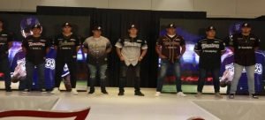Presentan los uniformes oficiales del Club Tomateros de Culiacán