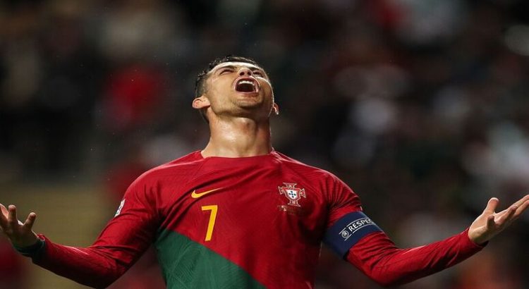 Cristiano Ronaldo, primer futbolista de la historia en anotar en 5 Mundiales