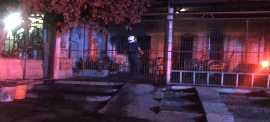 Vivienda se incendia en el sector de Ruíz Cortínez