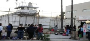 El gobernador reconoce la existencia de autogobierno en los penales