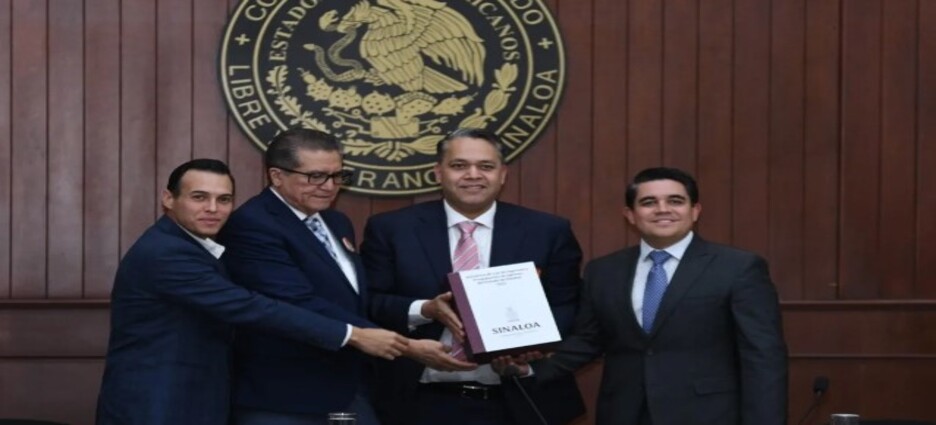 Presentan ante el Congreso de Sinaloa la Iniciativa de Ley de Ingresos y Presupuesto de Egresos