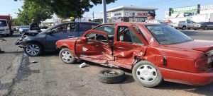 Un hombre lesionado es el saldo de un accidente en la colonia Lomas del Boulevard