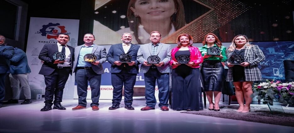 Reconocen a Canacintra con el Galardón al Industrial del Año