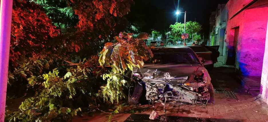 Por intentar fugarse protagoniza otro accidente vial