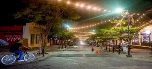 Iluminan la zona centro de Culiacán