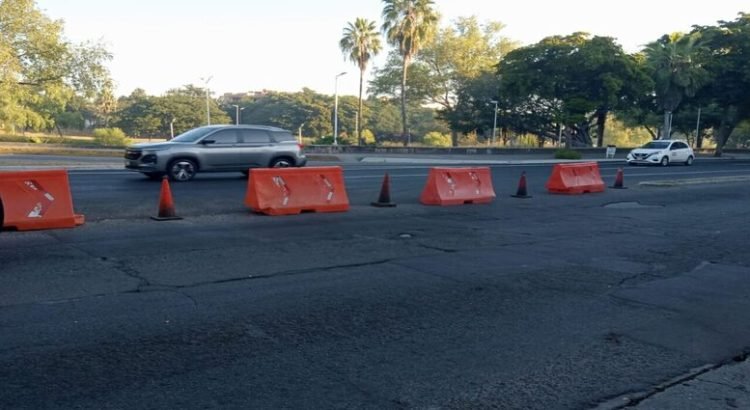 Cierre vial en el paseo Niños Héroes