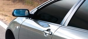 Se prohíbe el uso de polarizado en los vehículos del estado de Sinaloa