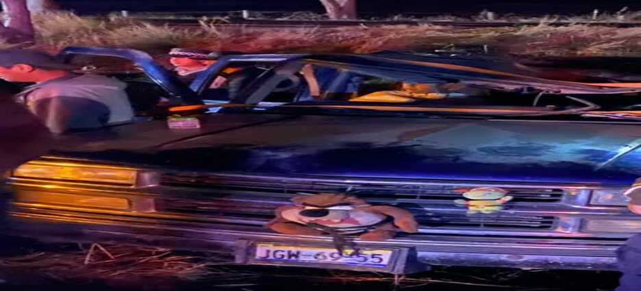 Dos personas graves luego de una volcadura