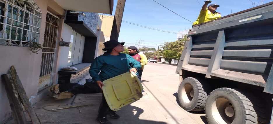 Implementan la campaña de Descacharrización en la colonia Emiliano Zapata