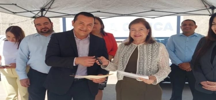 Entregaron 32 vehículos a personal de la FGE de Sinaloa