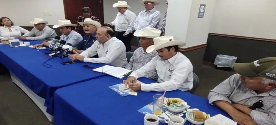Líderes agrícolas de Sinaloa advierten que de no obtener respuesta favorable tomarán Topolobampo