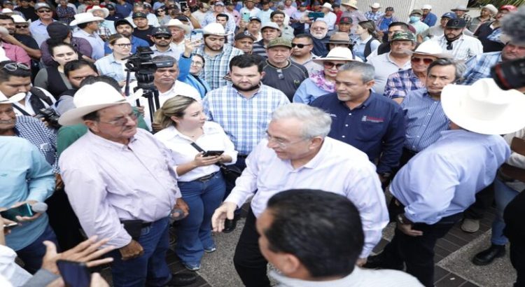 El gobernador se reunió con los productores agrícolas 