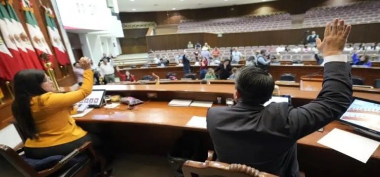 Se aprueba en Sinaloa la Ley 3 de 3 para castigar a deudores alimentarios y violentadores