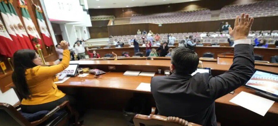 Se aprueba en Sinaloa la Ley 3 de 3 para castigar a deudores alimentarios y violentadores