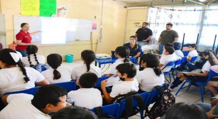 Implementan taller de finanzas personales en primarias de Culiacán