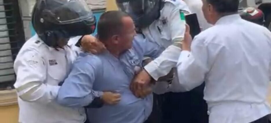 El alcalde asegura que investigarán el caso de abuso de autoridad contra un ciudadano