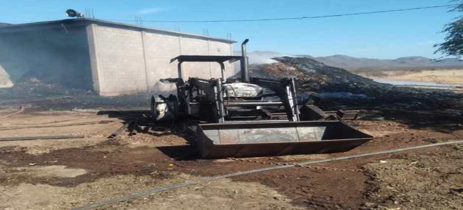 Incendio consume 6 mil pacas en un rancho de la sindicatura de Tacuichamona