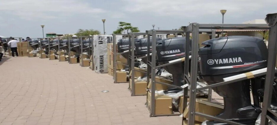 El gobierno de Sinaloa entregó 519 motores marinos a pescadores de bahía