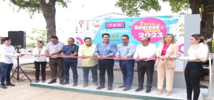 Inicia la Feria del Regreso a Clases 2023 en Culiacán