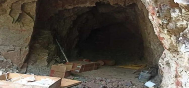 Localizan cueva con explosivos y cuatro laboratorios clandestinos en Culiacán