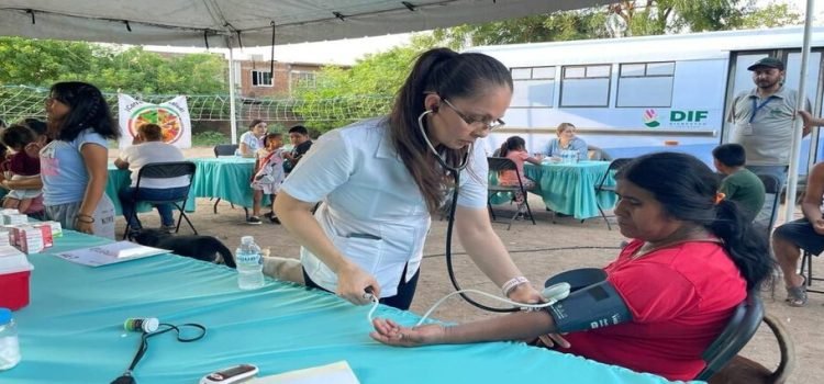 El DIF municipal llevó brigadas de salud y servicios a comunidades más necesitadas de Culiacán