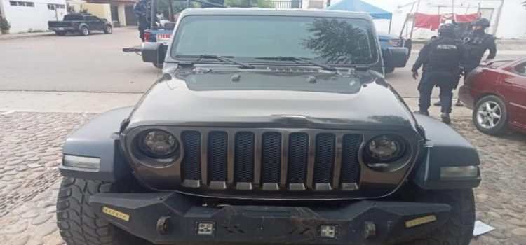 Recuperan en Culiacán Jeep robada en Estados Unidos