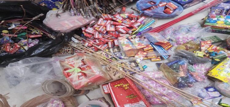Aseguran en 65 kilos de pirotecnia en Culiacán