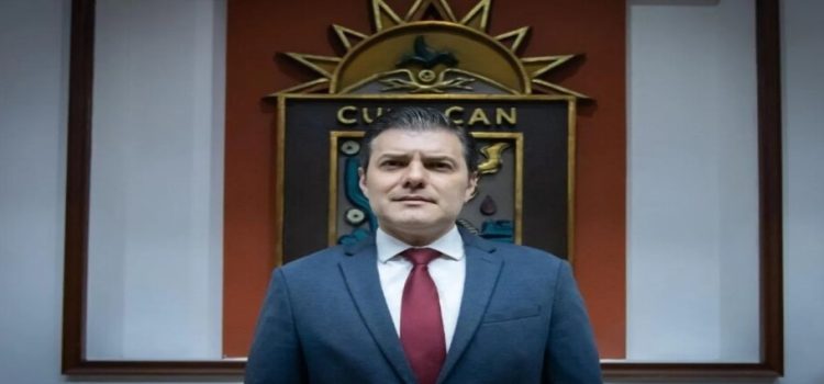 José Ernesto Peñuelas Castellanos tomó posesión como alcalde sustituto de Culiacán