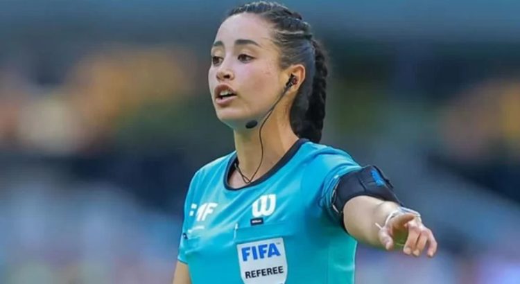 La árbitra Katia Itzel García pitará el Pachuca vs Gallos en Liga MX