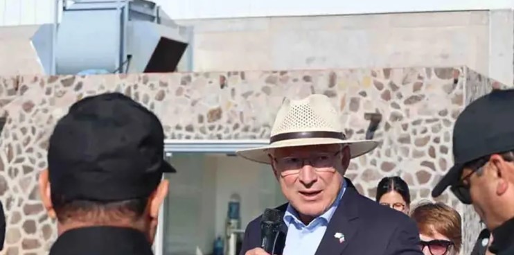 Sí se va a implementar el capítulo laboral en T-MEC asegura Ken Salazar