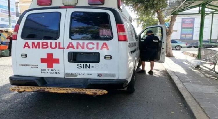 Automovilista arrolla a adolescente de 15 años en el centro de Culiacán