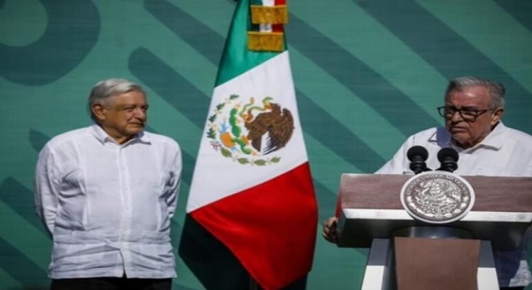 Rocha pide ayuda a AMLO para comercializar maíz