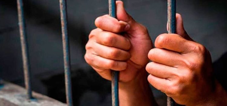Vinculan a hombre por abuso sexual Vinculan a hombre por abuso sexual