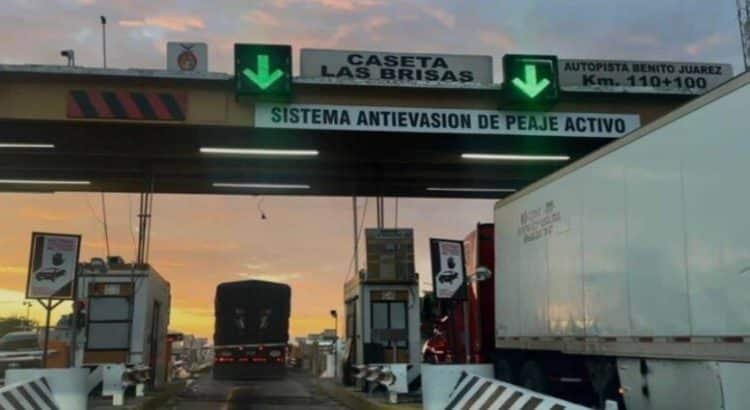 Sinaloa instala dobles barreras en casetas de cobro