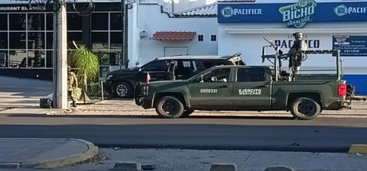 Enfrentamiento armado en Culiacán; hay dos heridos y vehículos abandonados