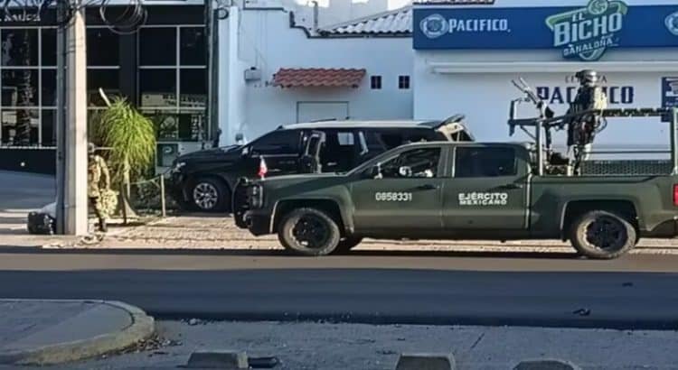 Enfrentamiento armado en Culiacán; hay dos heridos y vehículos abandonados