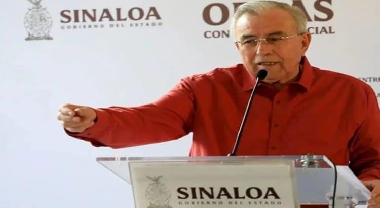 Rocha Moya pide a maestros de Culiacán asistir