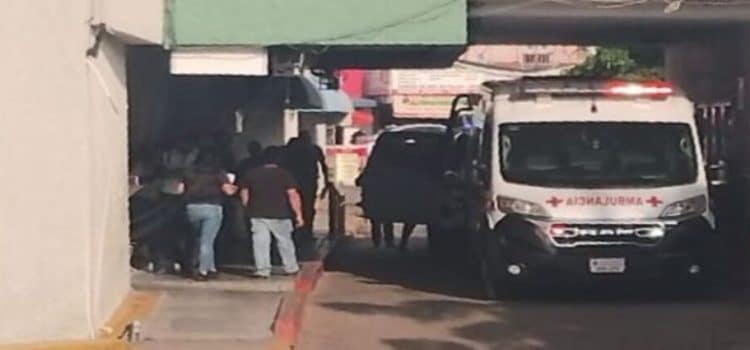 Hieren a mujer con arma blanca en Culiacán